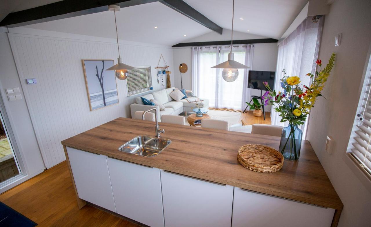 Apartament Unieke Woonboot In Harlingen Zewnętrze zdjęcie